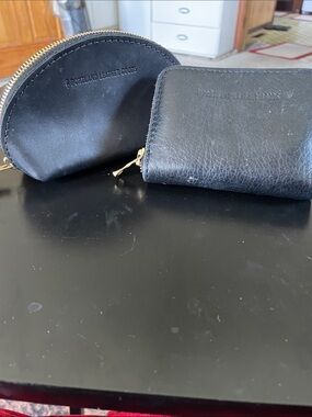 Portland Leather Goods Black Leather Wallet & Coin Pouch